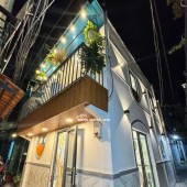 Bán Nhà đường Cô Giang, Phường 2, quận Phú Nhuận, 30m2. 2 Tầng, 3PN có PN Trệt. Nhỉnh 4Tỷ.